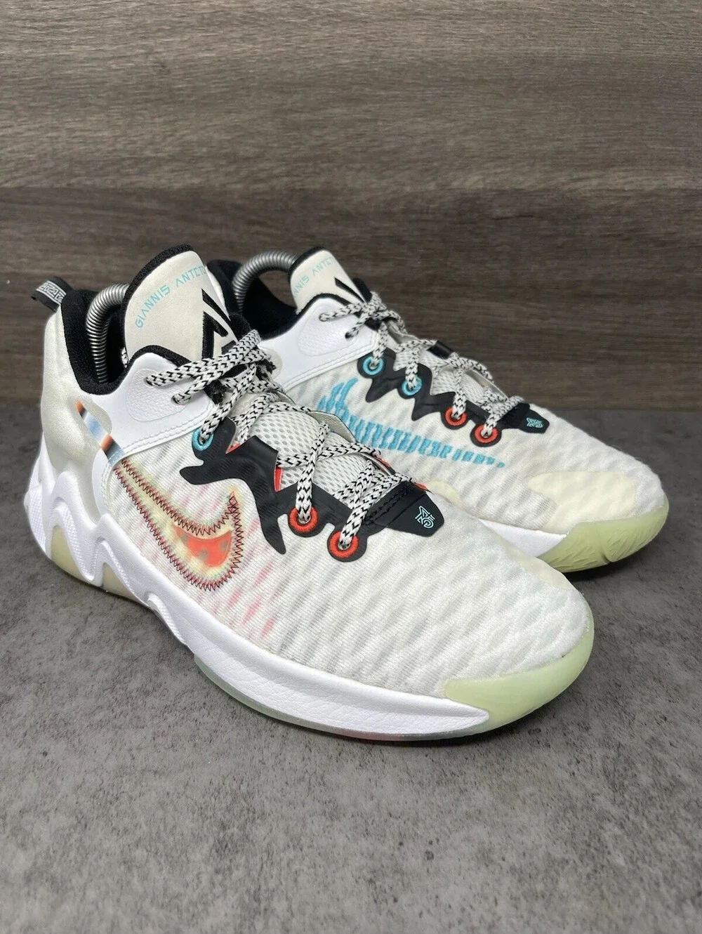 Nike giannis immortality